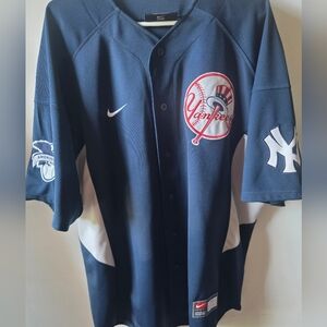 Nike New York Yankees Jersey Men’s Large • MLB Genuine Merchandise Vintage 1990s